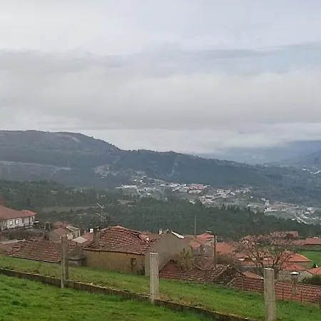 Dom wakacyjny Casa Com Vista A Montanha Boticas