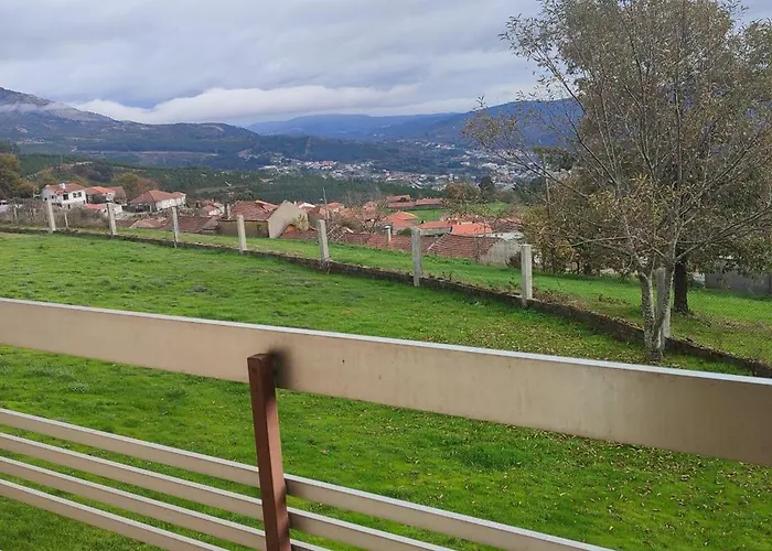 Casa Com Vista A Montanha Tatil Evi Boticas